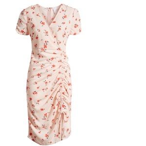 J.O.A cinch floral dress 🌸💕
